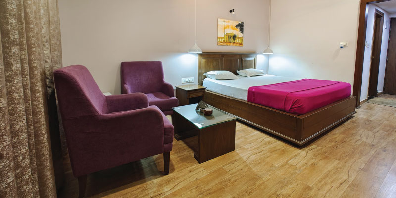 Deluxe AC Double /website/images/rooms/double-ac-room/double-ac-room-1.jpg